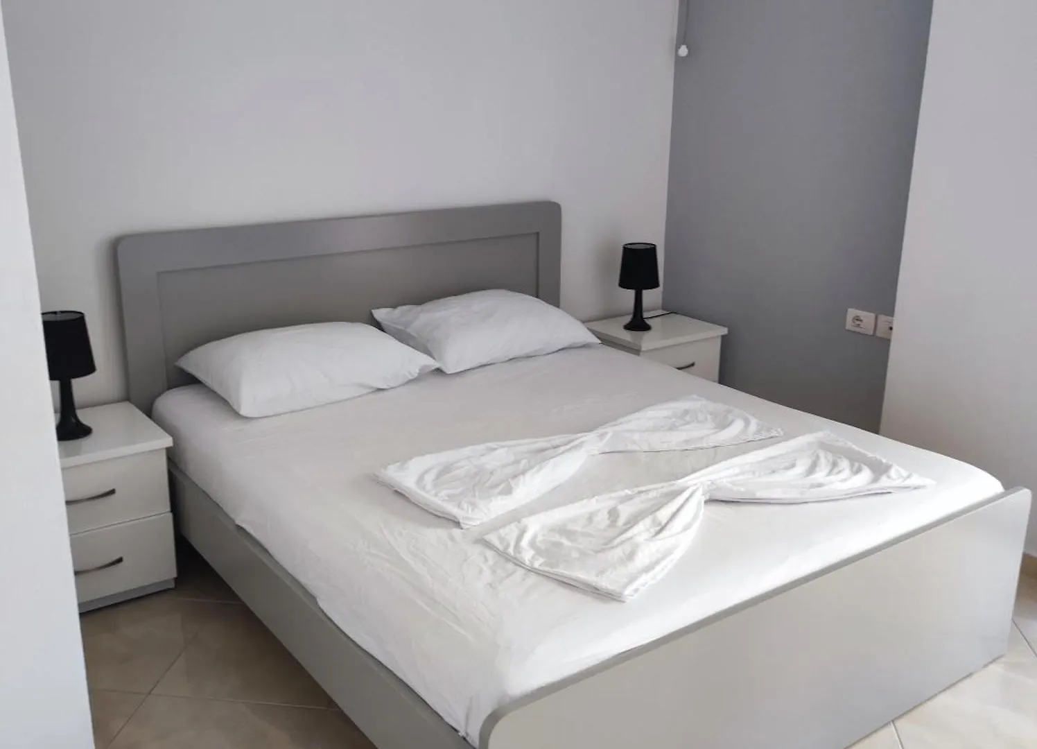 Apartment Near Beach Saranda Wifi